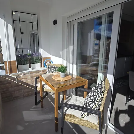 Mocahomes Congreso Downtown Τορρεμολίνος
